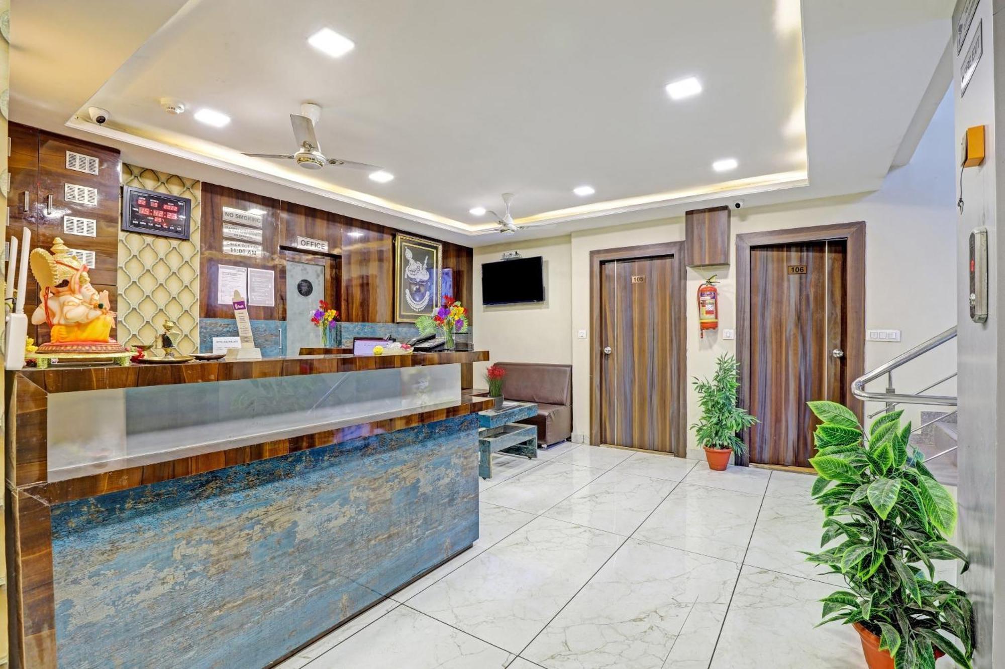 Collection O Hotel Raj Palace Vadodara Luaran gambar