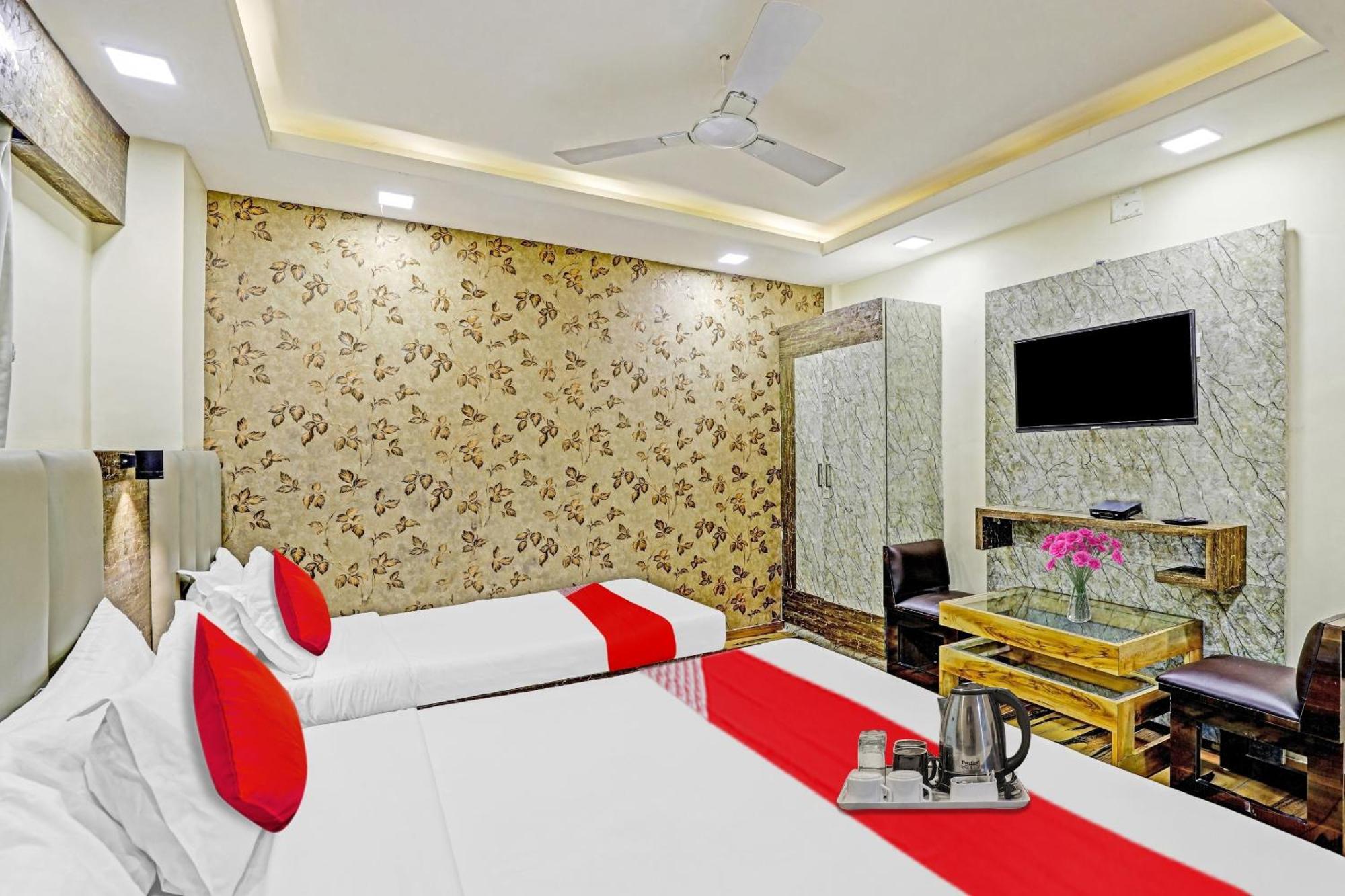 Collection O Hotel Raj Palace Vadodara Luaran gambar