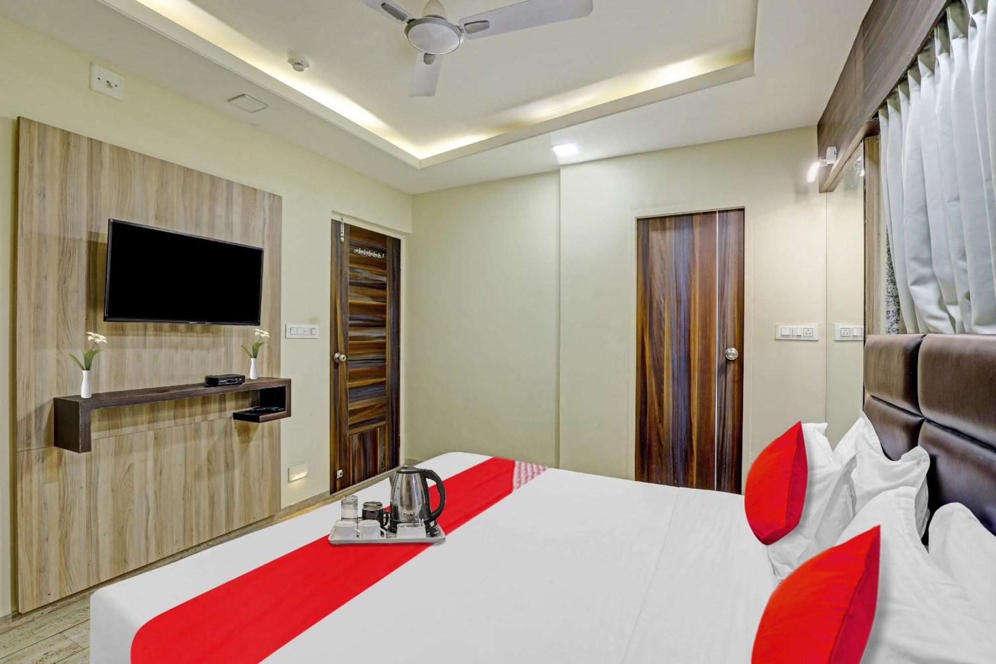 Collection O Hotel Raj Palace Vadodara Luaran gambar