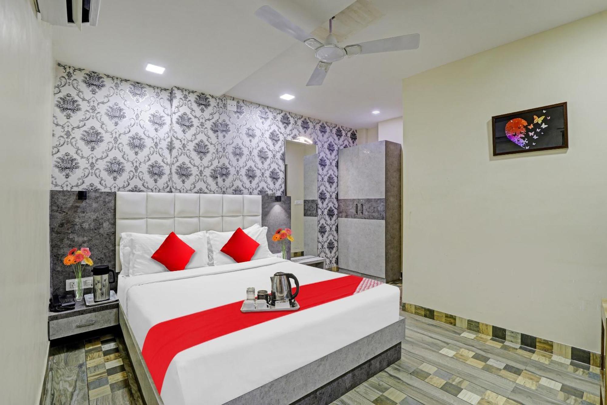 Collection O Hotel Raj Palace Vadodara Luaran gambar