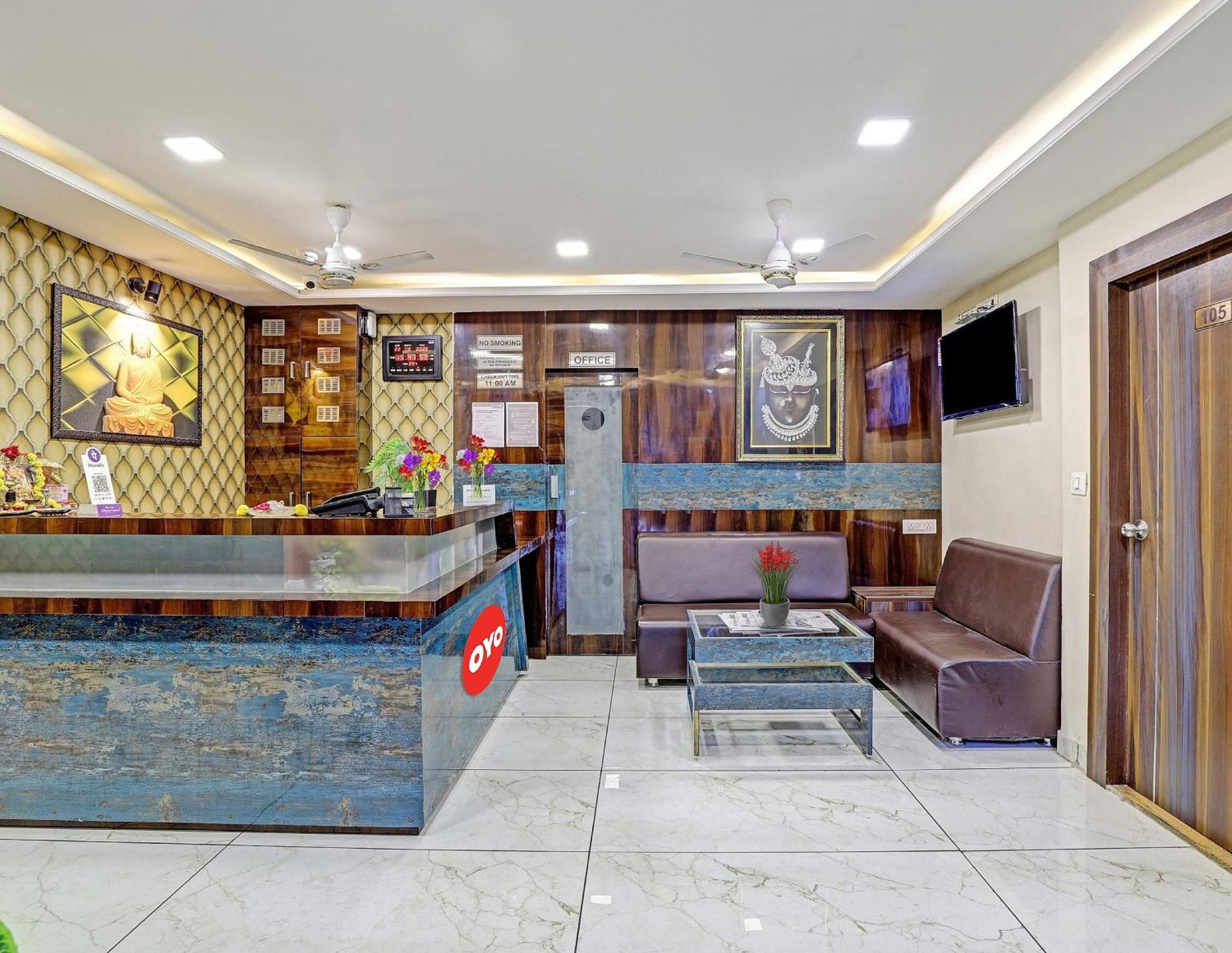 Collection O Hotel Raj Palace Vadodara Luaran gambar